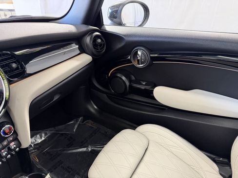 Used 2024 MINI Cooper S w/ Signature Upholstery Package FWD image 23