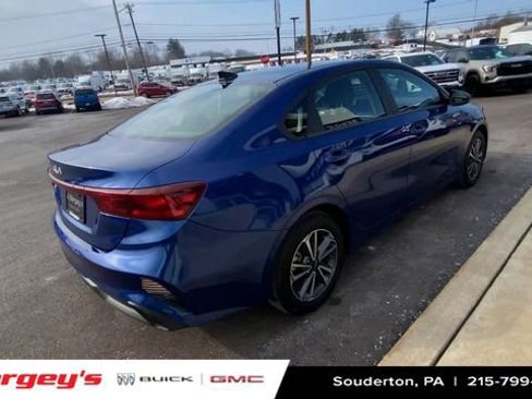 Used 2024 Kia Forte LXS image 10