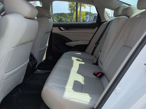 Used 2021 Honda Accord EX-L image 13