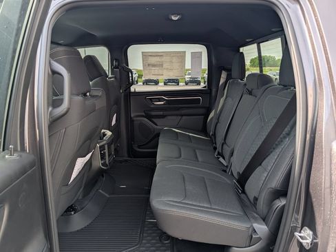 New 2026 RAM 1500 4x4 Crew Cab image 6