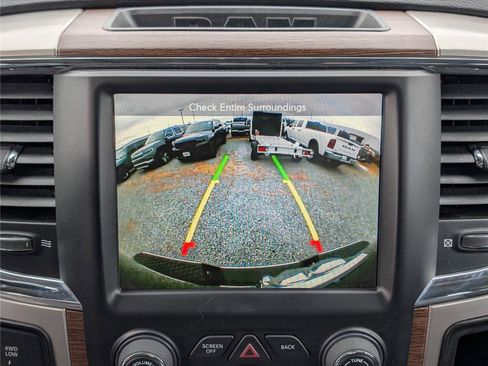 Used 2017 RAM 2500 Laramie w/ Convenience Group image 33