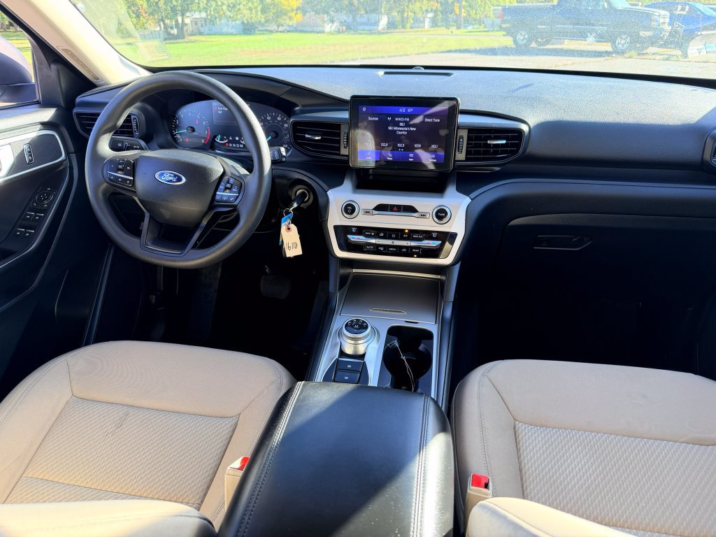 Used 2020 Ford Explorer 4WD w/ Class III Trailer Tow Package image 8