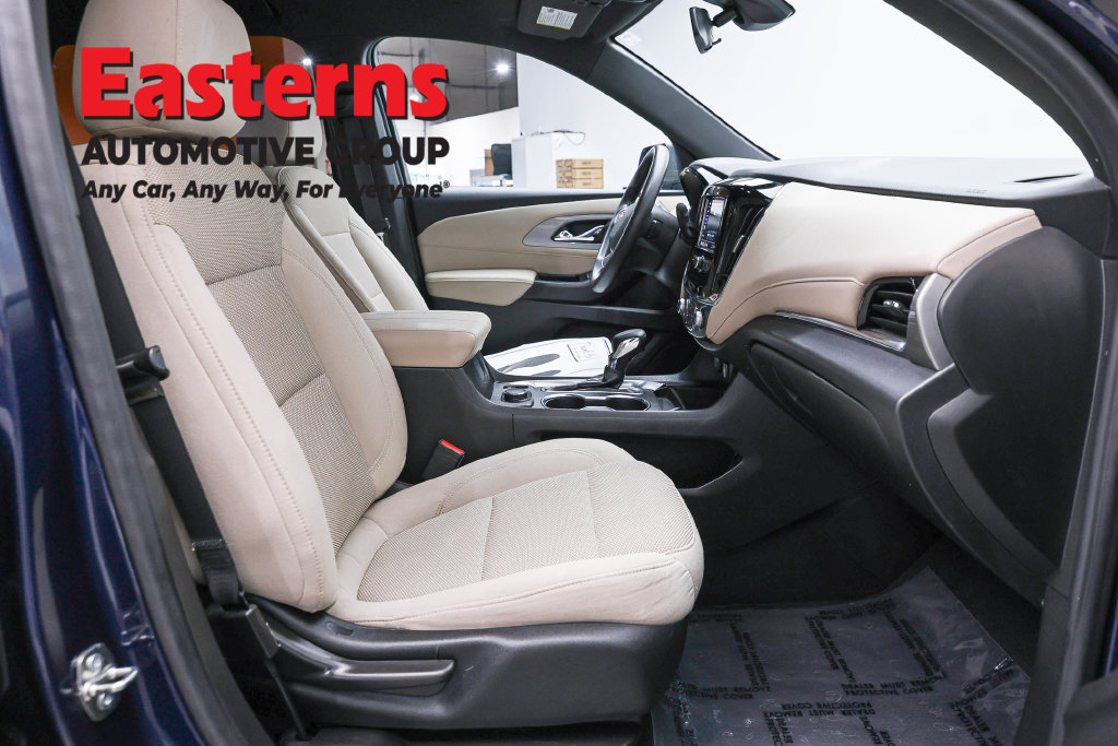 Used 2023 Chevrolet Traverse LS w/ Safety Package FWD image 25