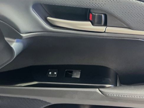 Used 2025 Toyota Camry XSE image 32