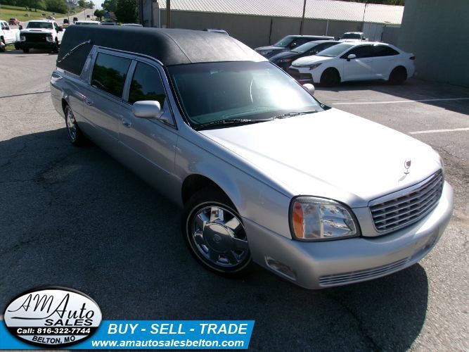 Used 2004 Cadillac De Ville Hearse FWD image 32