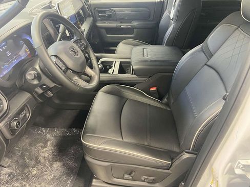 New 2025 RAM 2500 Limited image 13