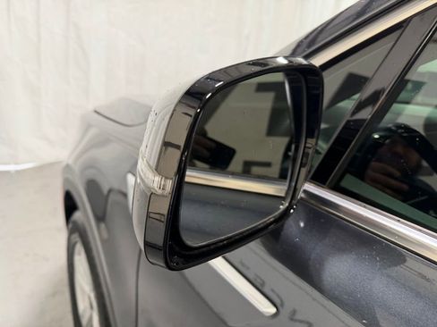 Used 2022 Kia Sorento LX FWD image 5