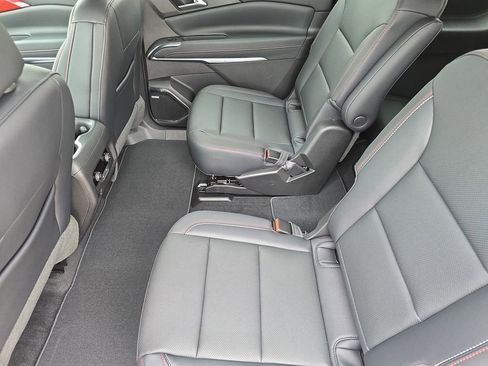 New 2026 Chevrolet Traverse Z71 w/ Enhanced Driving Package AWD/4WD image 15