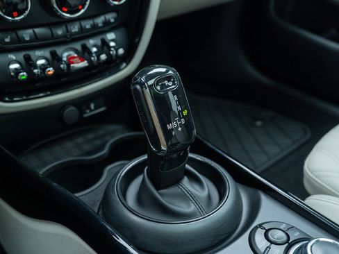 Used 2022 MINI Cooper Clubman John Cooper Works image 28