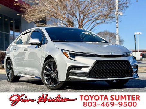 Used 2023 Toyota Corolla SE image 1