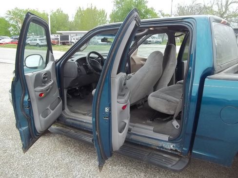 Used 2001 Ford F150 2WD SuperCrew image 9