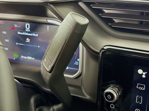 New 2026 GMC Sierra 2500 Denali Ultimate w/ LPO, Black Badging Package image 17