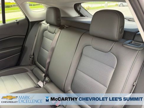 New 2026 Chevrolet Trax LT w/ Driver Confidence Package FWD image 27