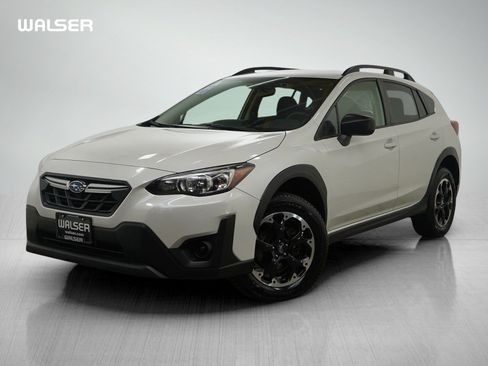 Used 2022 Subaru Crosstrek 2.0i image 1