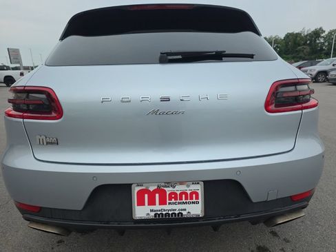 Used 2018 Porsche Macan AWD/4WD image 6