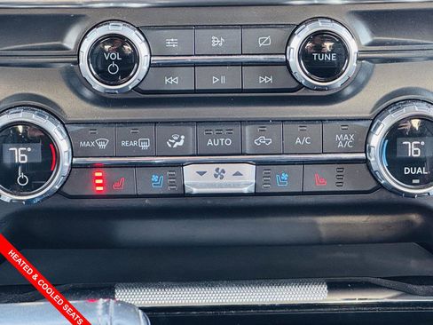 Used 2021 Ford F150 Lariat image 11