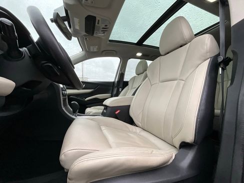 Used 2019 Subaru Ascent Limited image 11