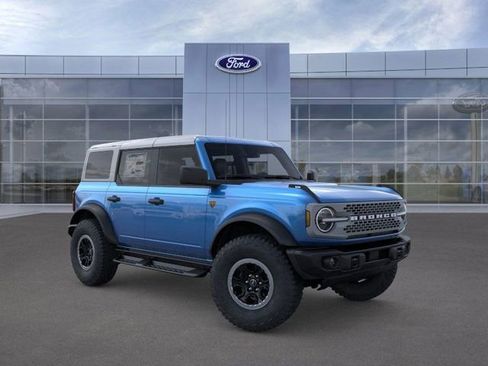 New 2026 Ford Bronco Badlands w/ Sasquatch Package AWD/4WD image 8