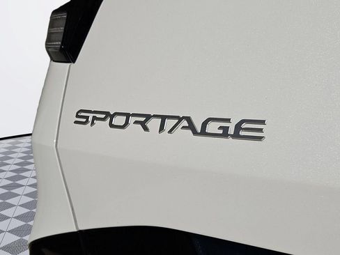 Used 2025 Kia Sportage SX Prestige AWD/4WD image 26