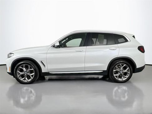 Used 2022 BMW X3 xDrive30i w/ Premium Package 2 AWD/4WD image 3