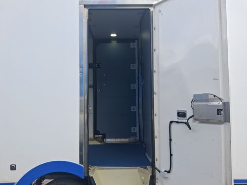 Used 2022 Ford Transit 350 w/ Upfitter Package RWD image 9