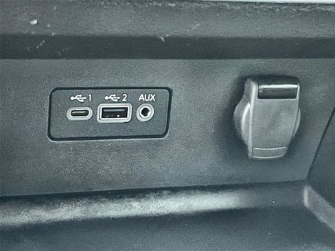 Used 2024 Nissan Altima 2.5 SR image 24