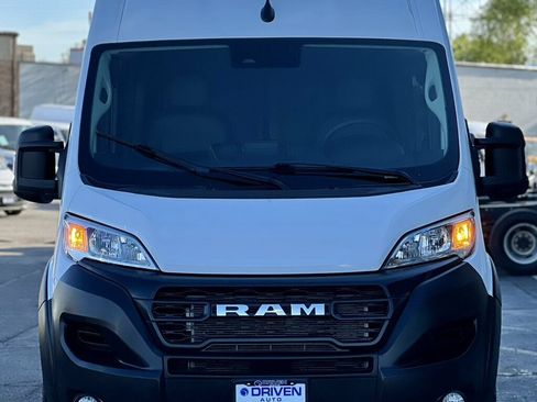 Used 2025 RAM ProMaster 2500 w/ Convenience Group FWD image 34