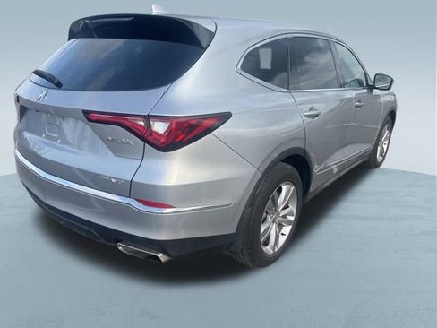 Used 2023 Acura MDX SH-AWD image 9