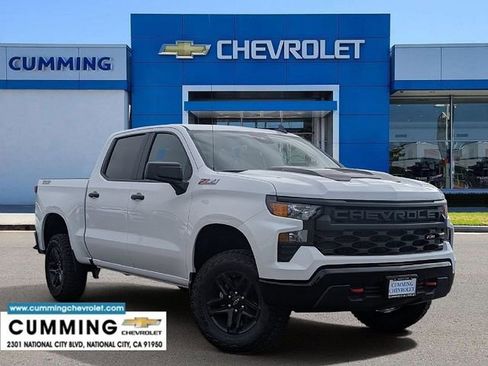New 2026 Chevrolet Silverado 1500 Custom Trail Boss AWD/4WD image 1