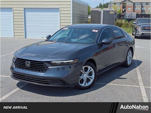 Used 2025 Honda Accord LX image 1