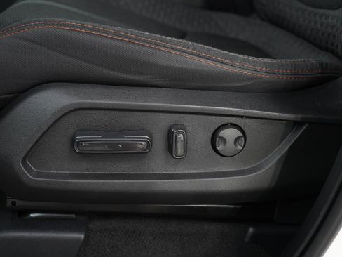 Used 2023 Honda Pilot Sport image 29