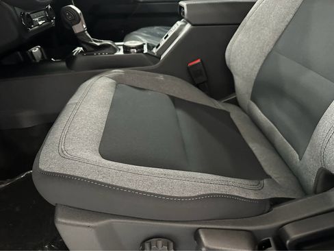 New 2025 Ford Bronco Big Bend image 5