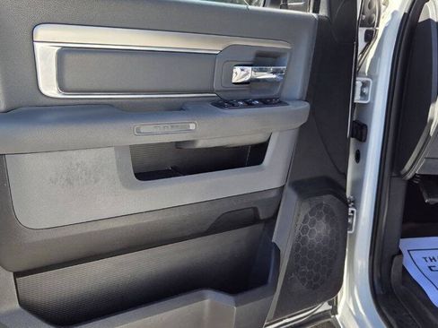 Used 2016 RAM 1500 Big Horn AWD/4WD image 11