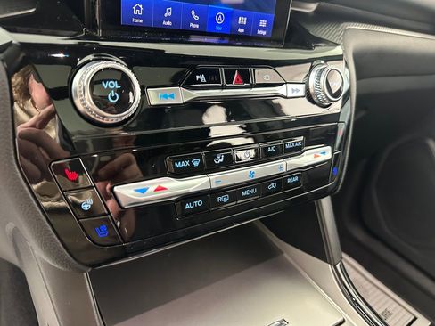 Used 2021 Ford Explorer ST w/ Equipment Group 401A AWD/4WD image 38