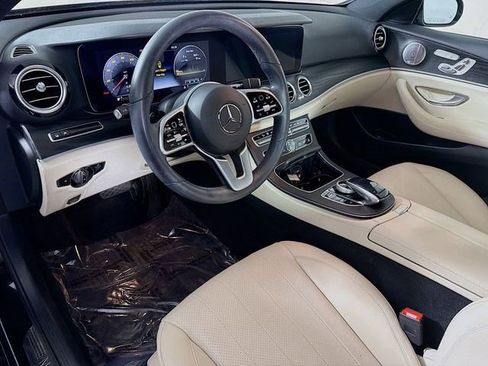 Used 2019 Mercedes-Benz E 300 image 27
