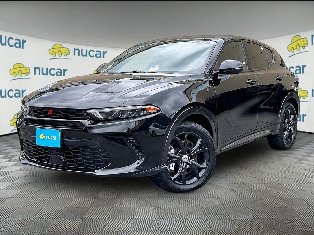 Used 2024 Dodge Hornet R/T Plus w/ R/T Blacktop Package AWD/4WD image 3
