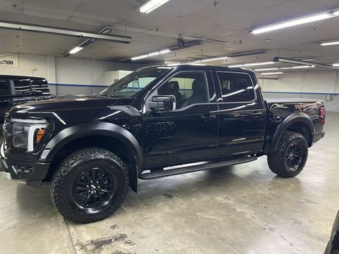 Certified 2025 Ford F150 Raptor AWD/4WD image 4