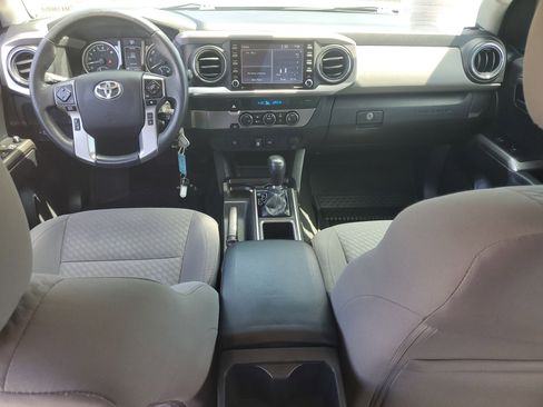 Used 2021 Toyota Tacoma SR5 RWD image 13