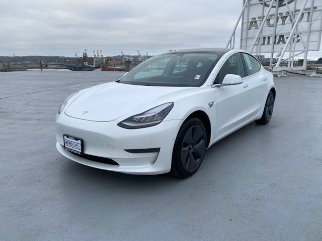 Used 2020 Tesla Model 3 Standard Range Plus RWD image 4