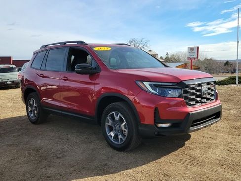 Used 2023 Honda Passport TrailSport image 4