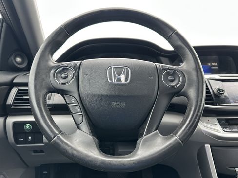 Used 2015 Honda Accord EX-L image 19