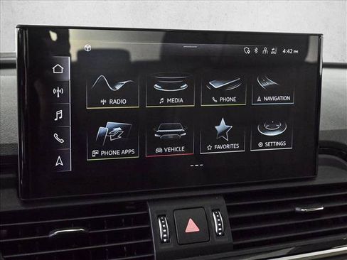 Certified 2024 Audi Q5 2.0T Premium Plus AWD/4WD image 13
