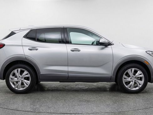 Used 2025 Buick Encore GX Preferred image 11