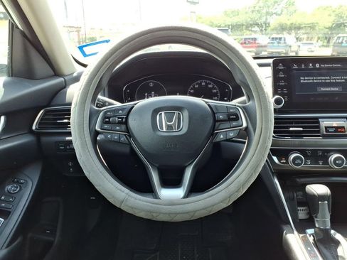 Used 2022 Honda Accord LX image 16