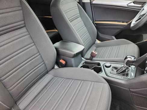 Used 2022 Volkswagen Tiguan S AWD/4WD image 15