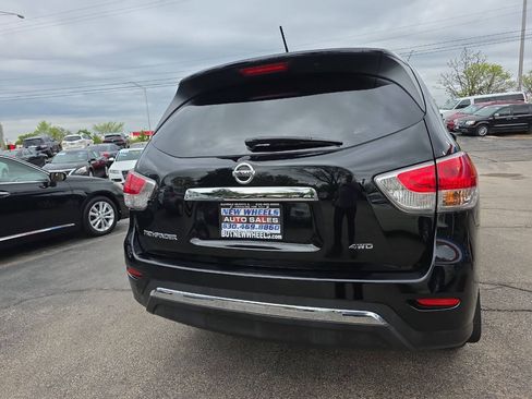 Used 2014 Nissan Pathfinder S AWD/4WD image 21