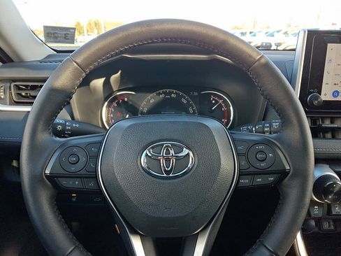 Used 2024 Toyota RAV4 XLE image 19