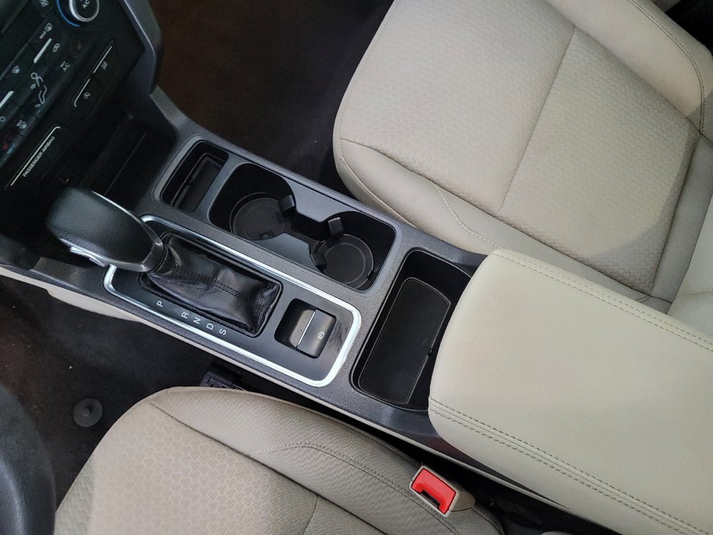 Used 2018 Ford Escape SE w/ Ford Safe & Smart Package FWD image 26