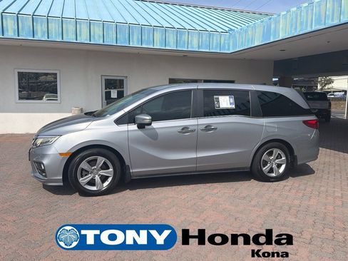 Used 2020 Honda Odyssey EX image 1