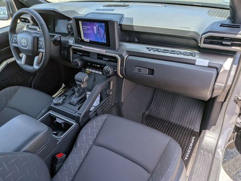 New 2026 Toyota Tacoma SR5 AWD/4WD image 31